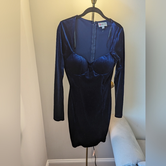 Royal Blue Long-Sleeved Dress - Picture 2 of 3